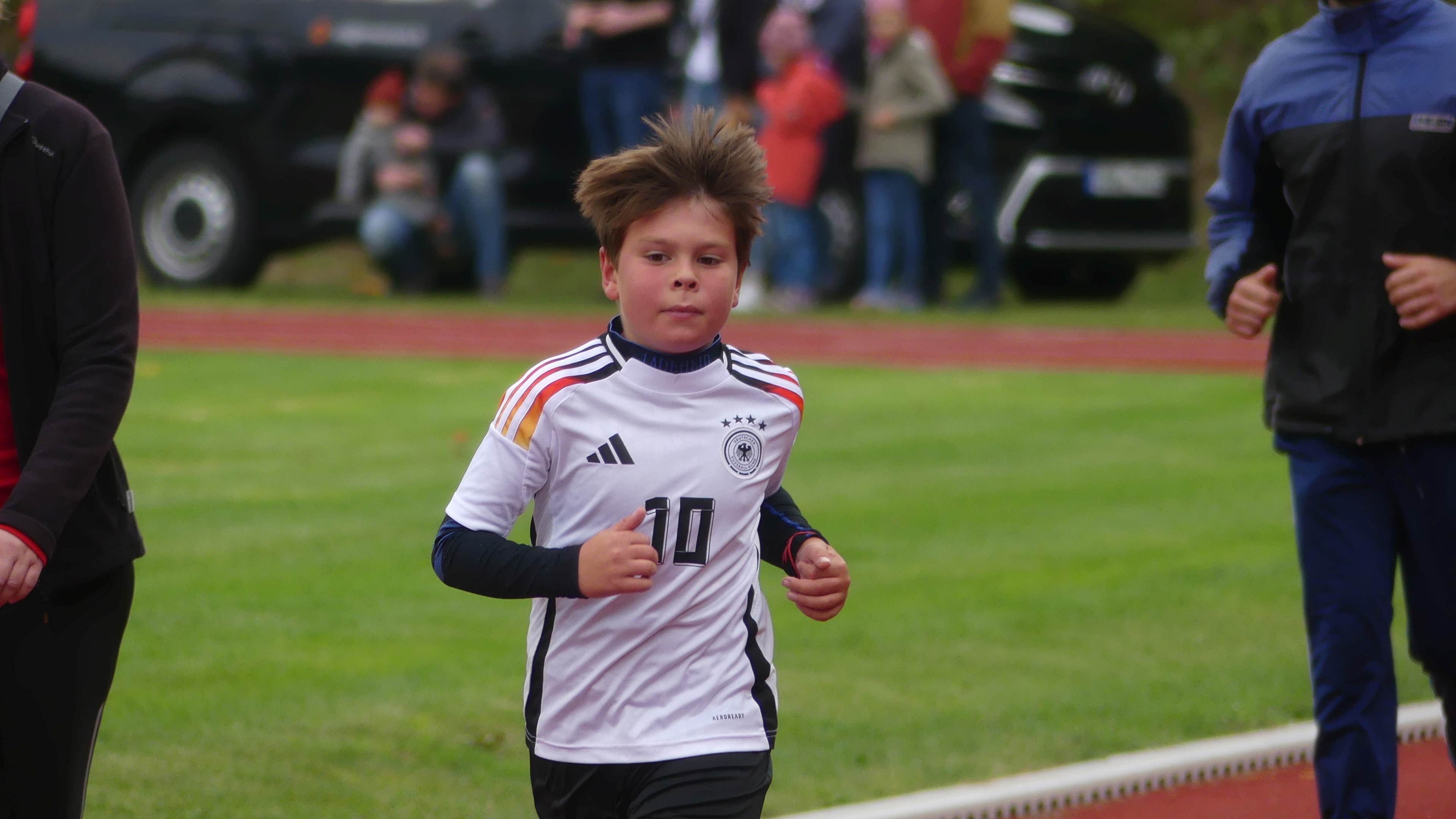 Bild vom 14. Benefizlauf im Jahr 2024. Dies ist das 35. Bild.